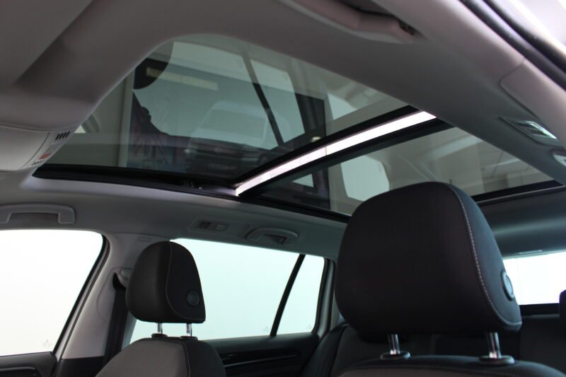 VOLKSWAGEN Golf Avant 2.0 TDI 150cv S line edition 5p.