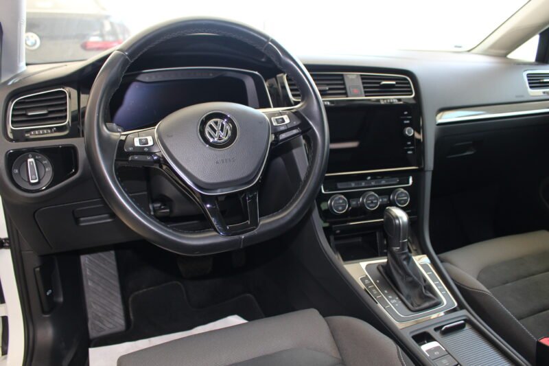VOLKSWAGEN Golf Avant 2.0 TDI 150cv S line edition 5p.
