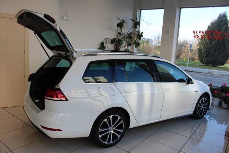 VOLKSWAGEN Golf Avant 2.0 TDI 150cv S line edition 5p.